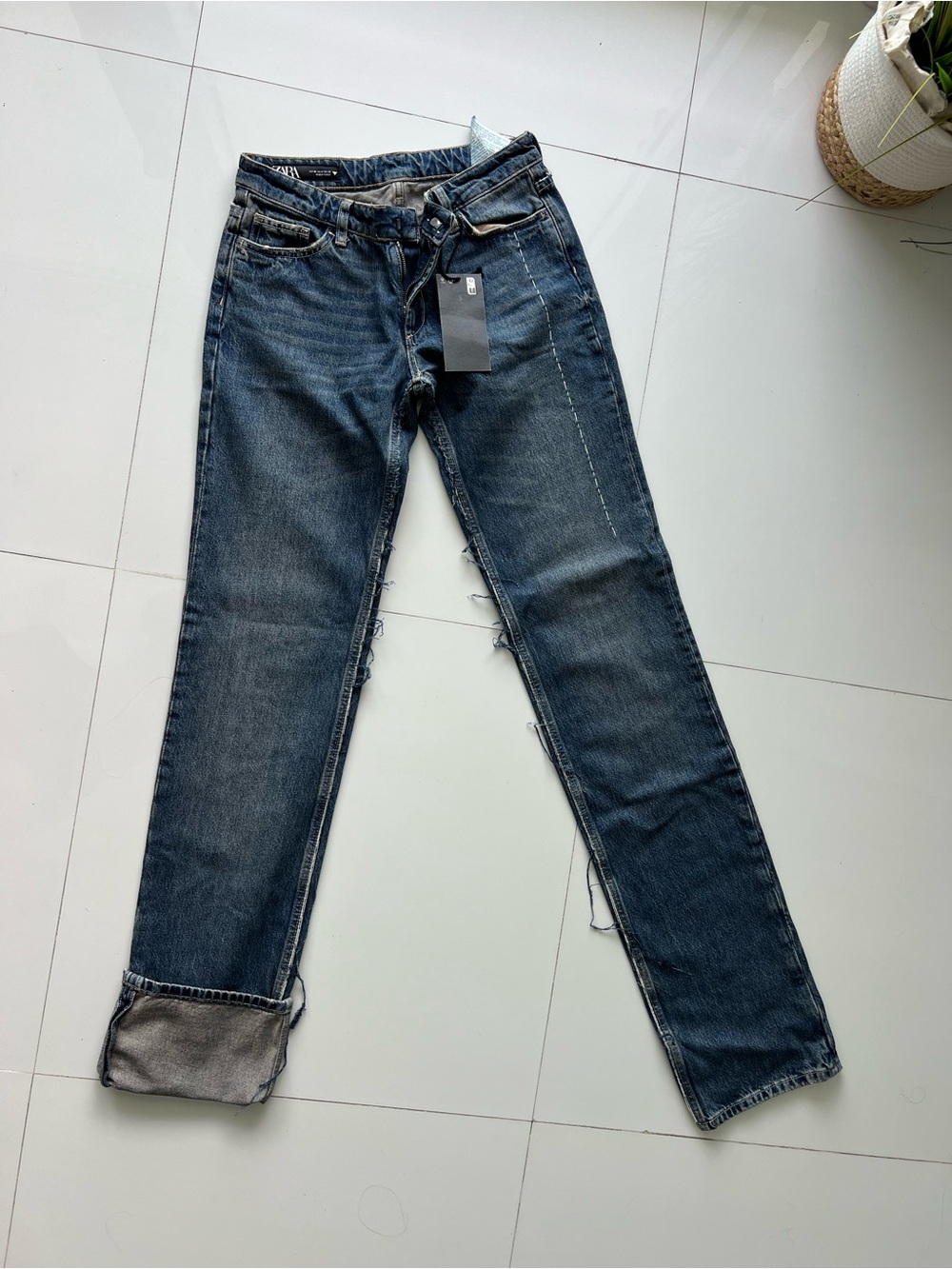 Zara Limited Edition low-rise Blue Straight-Leg Women's Jeans